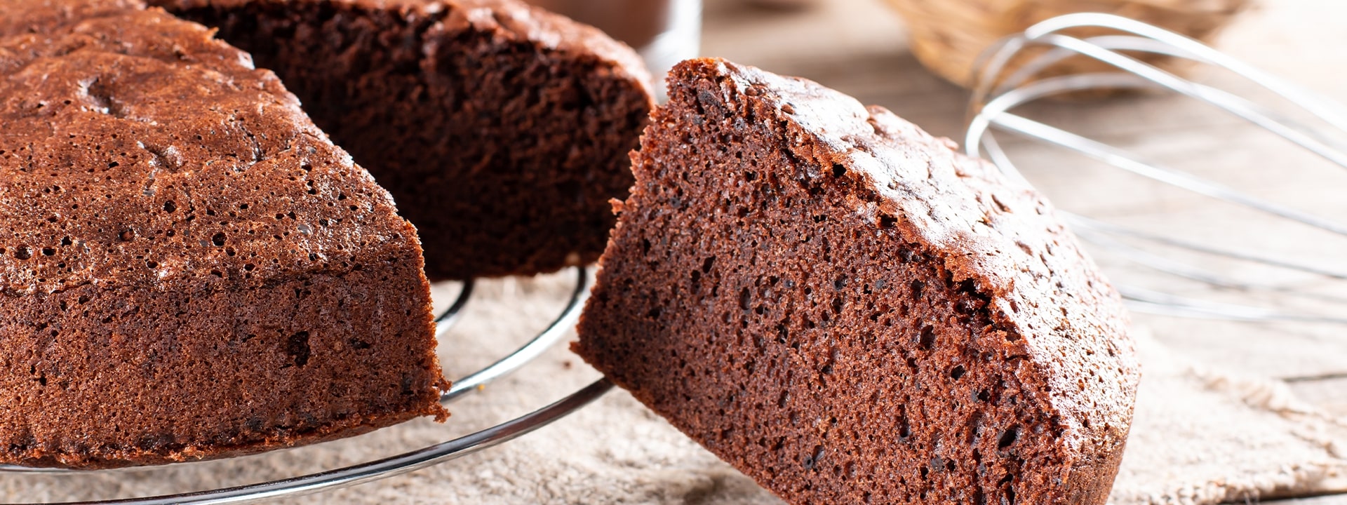 Torta De Chocolate Con Cocoa Corona