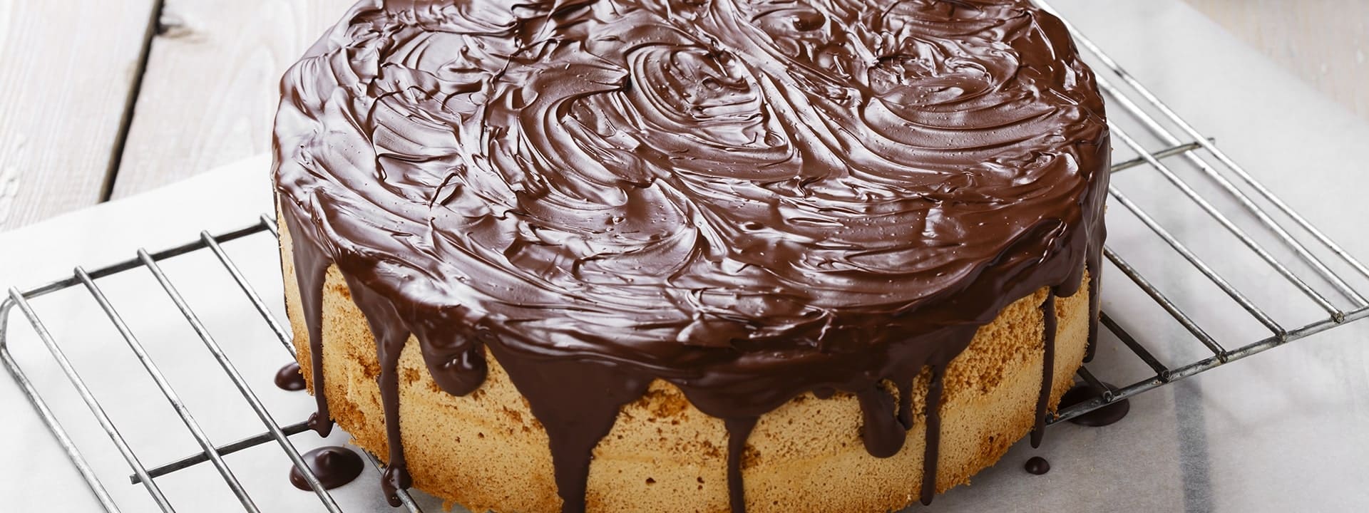 Torta De Leche Con Chocolate Corona