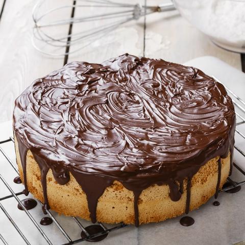 Torta De Leche Con Chocolate Corona