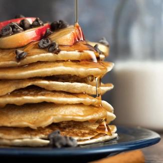 Pancakes Chips De Chocolate Y Manzana