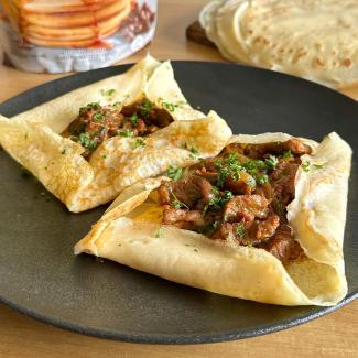 CREPES CON CARNE